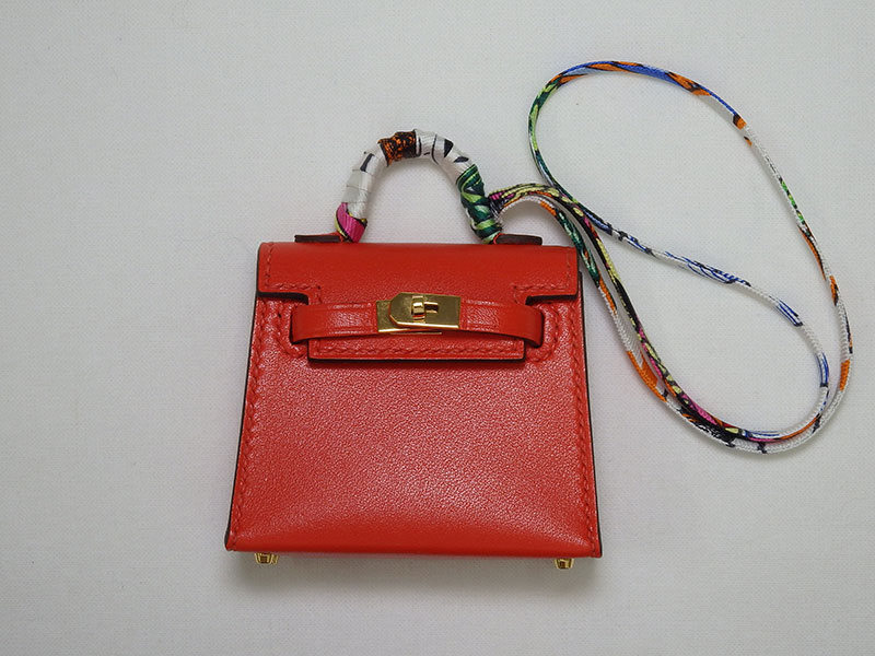 エルメス ケリーツィーリーアクセサリー