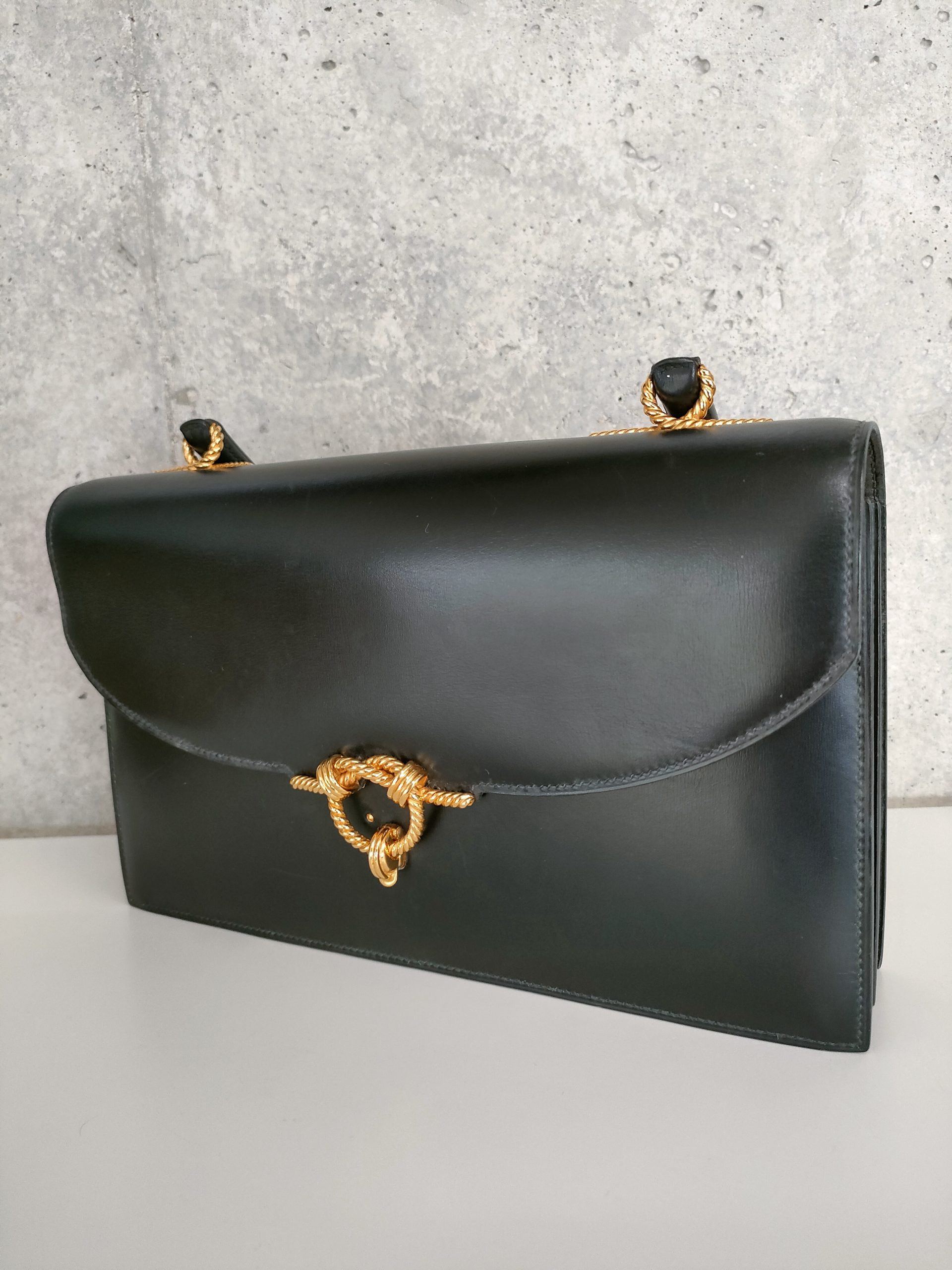 エルメスコルドリエールボックスカーフをお買取させて頂きました