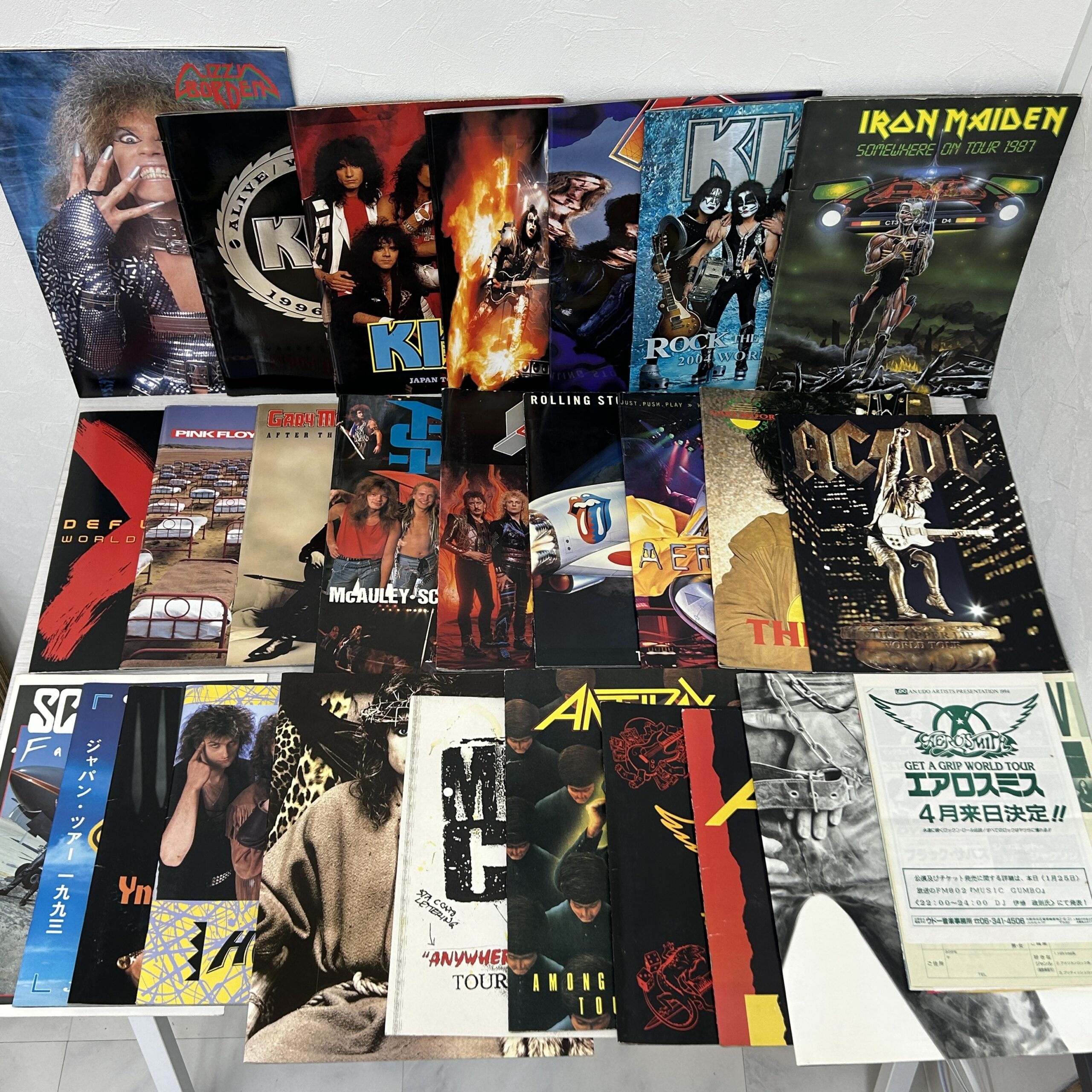 海外アーティストコンサートパンフレット IMG_5264-scaled.jpg