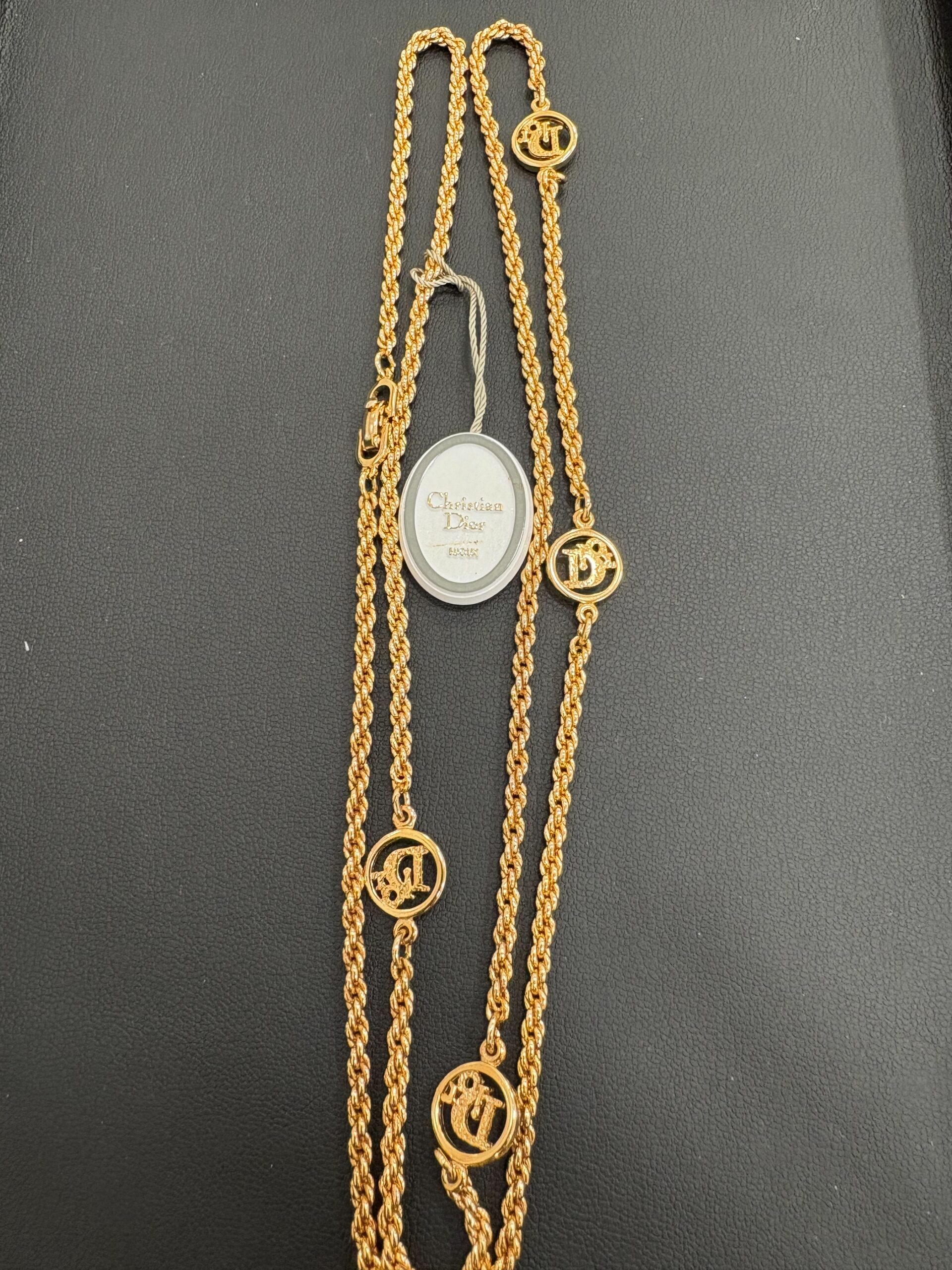 銀座屋 水巻店】Christian Dior ロゴ入りロングネックレス | 銀座屋