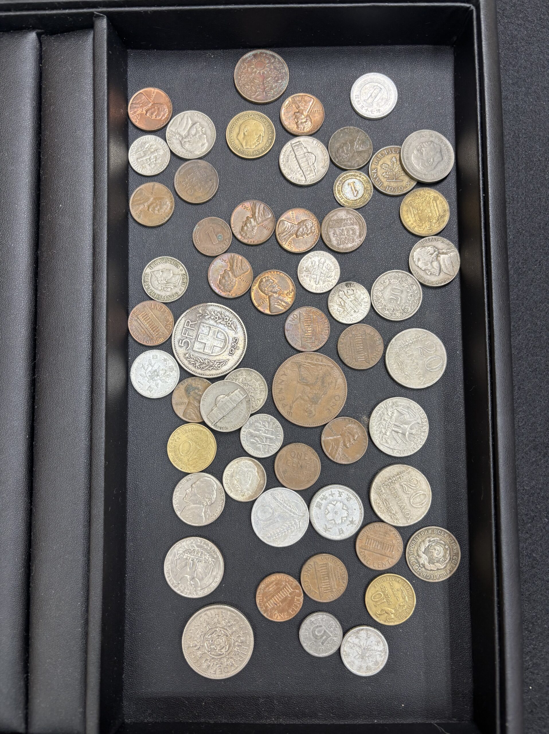 様々な国の硬貨、お譲りいただきました🪙 | 銀座屋