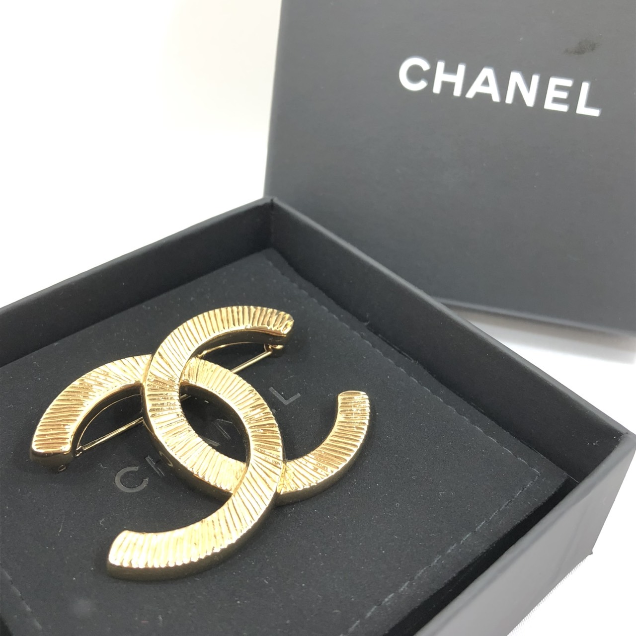 状態良好 CHANEL シャネル ゴールドカラー ココマーク ブローチ CHANEL（シャネル）ココマーク ブローチ ゴールドカラー | 銀座屋