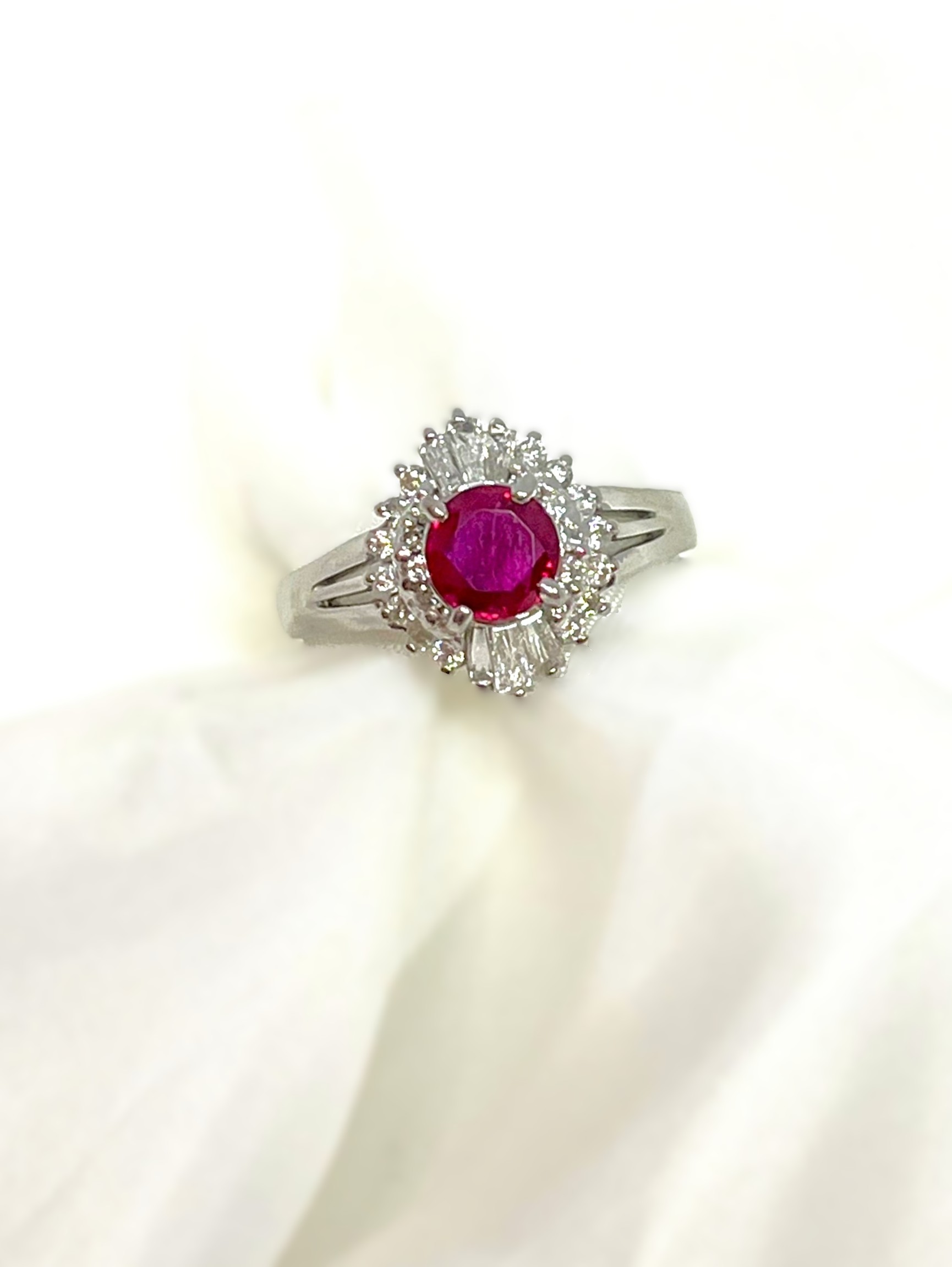 プラチナ ルビー/ダイヤモンド リング」をお買取りいたしました | 銀座屋