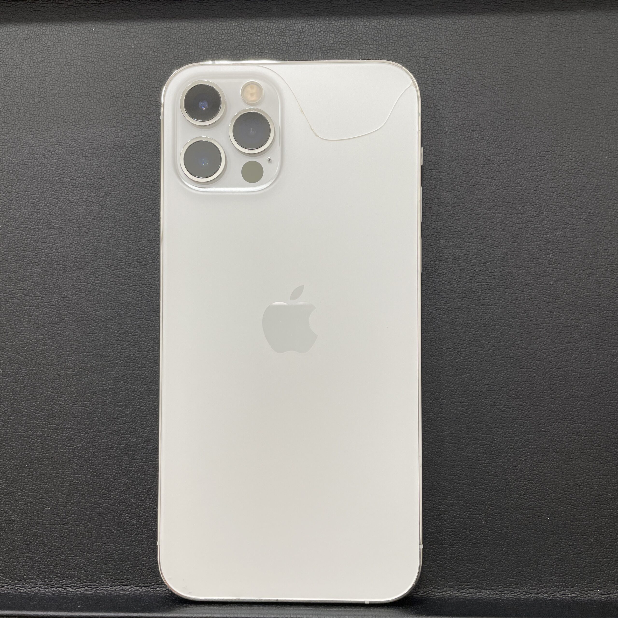 銀座屋 水巻店】iPhone 12 Pro シルバー simフリー お買取りしました