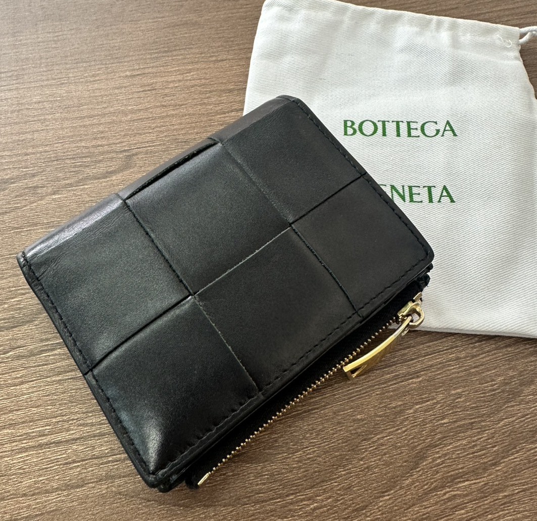 近年/美品✨BOTTEGA VENETA 長財布 折財布 クロコダイル ワニ革 ☆美品