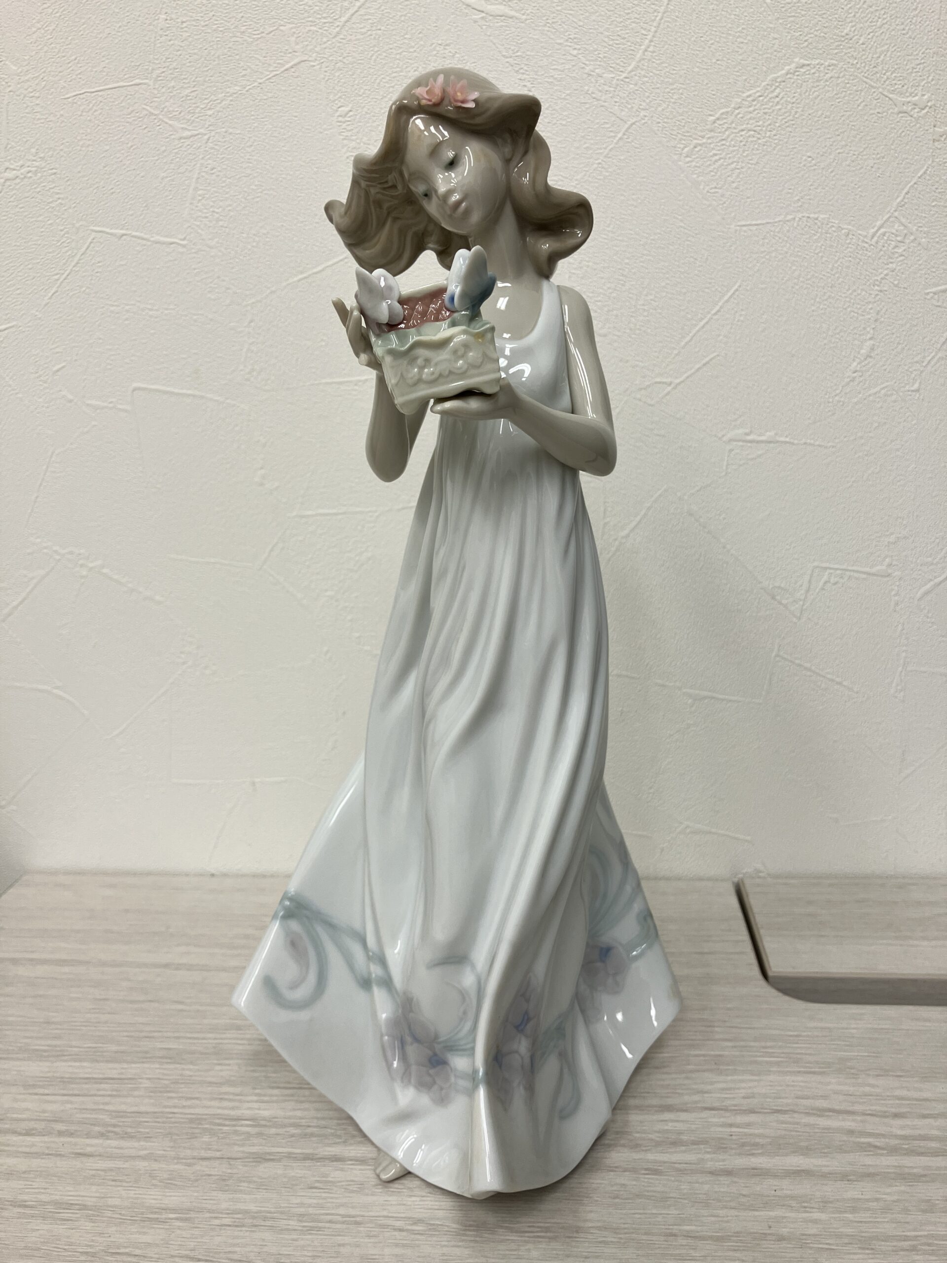 ✨【リヤドロの陶器製の置物、フィギュリンをお買取りさせていただき