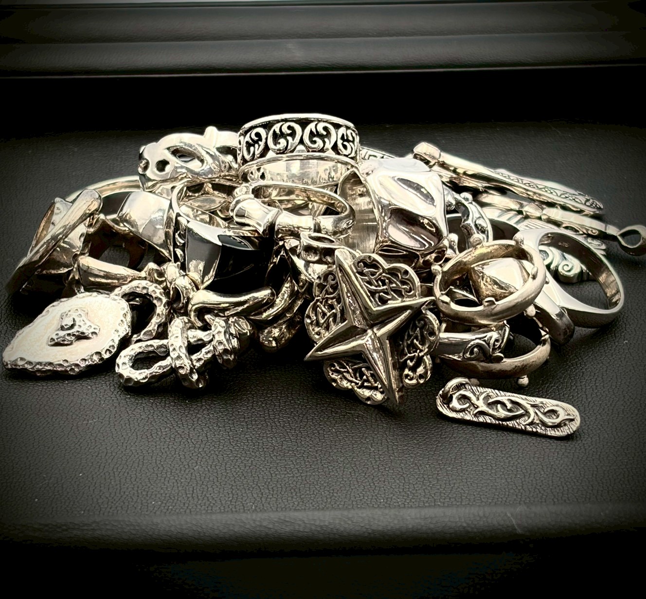 買取実績】シルバーアクセサリーをお買取りしました✨ | 銀座屋