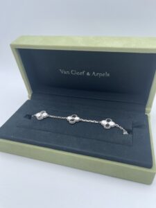 高田馬場 Van Cleef & Arpels ブレスレット買取