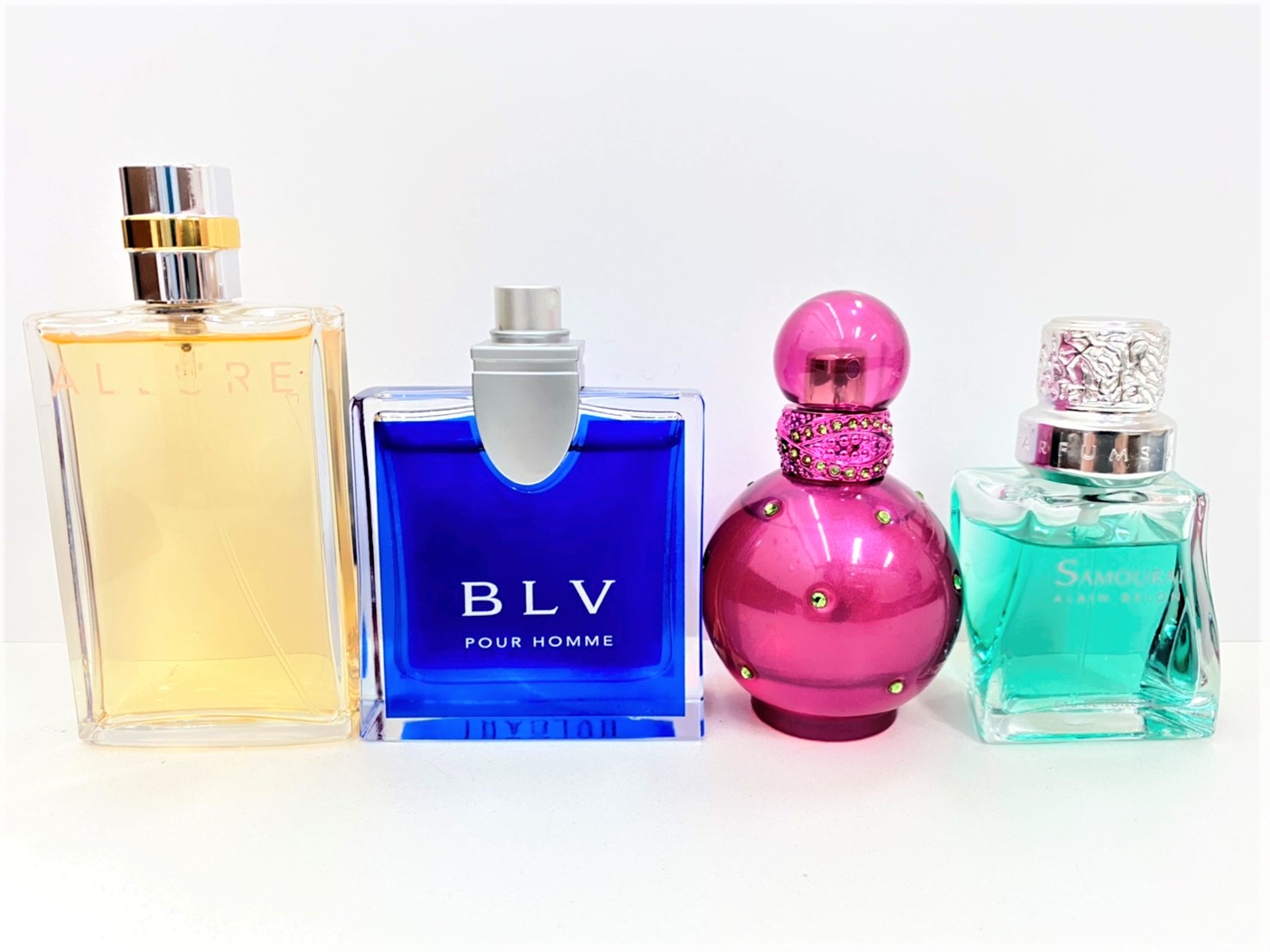 香水お買取り致しました 銀座屋 苫小牧店